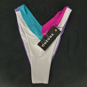 NWT ONEONE SWIM jesse bottom nassau